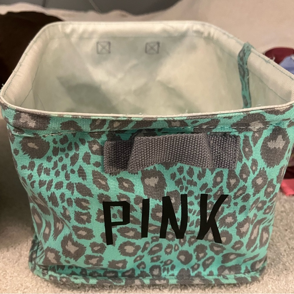Rare VS PINK bin - Teal and gray Cheetah print